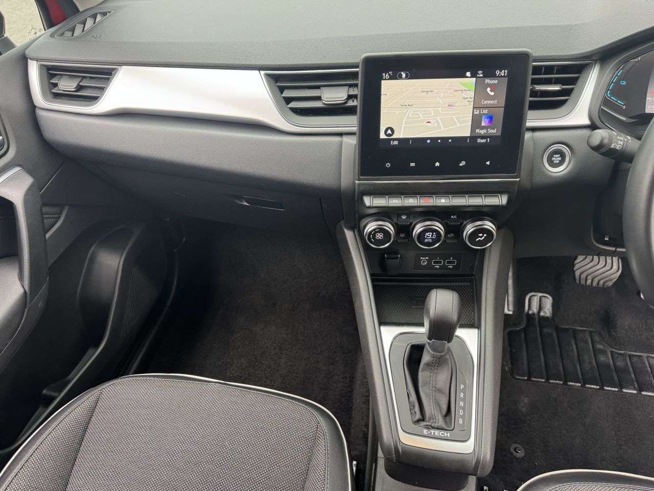 2023 RENAULT CAPTUR 2023 RENAULT CAPTUR