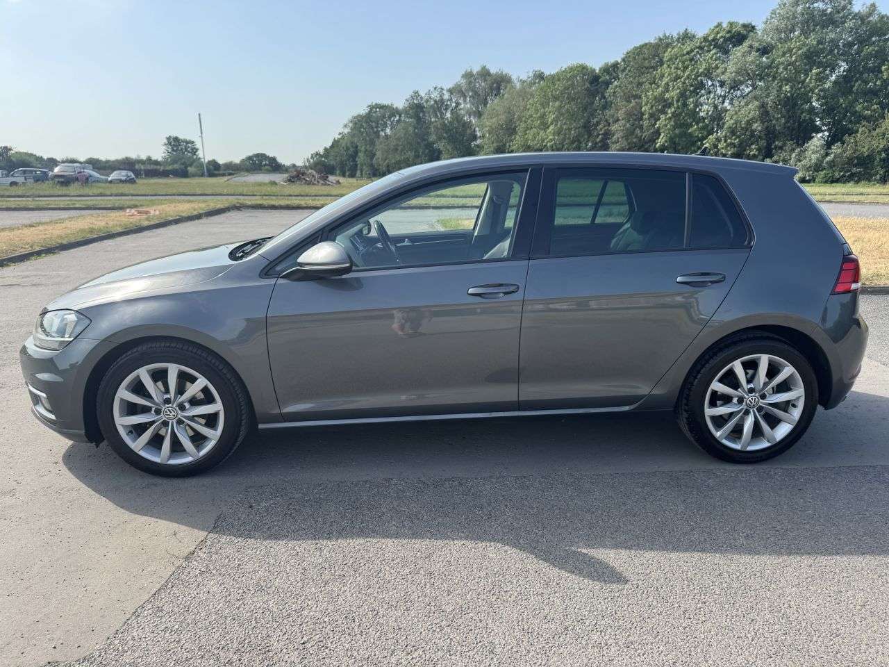 2017 VOLKSWAGEN GOLF 2017 VOLKSWAGEN GOLF