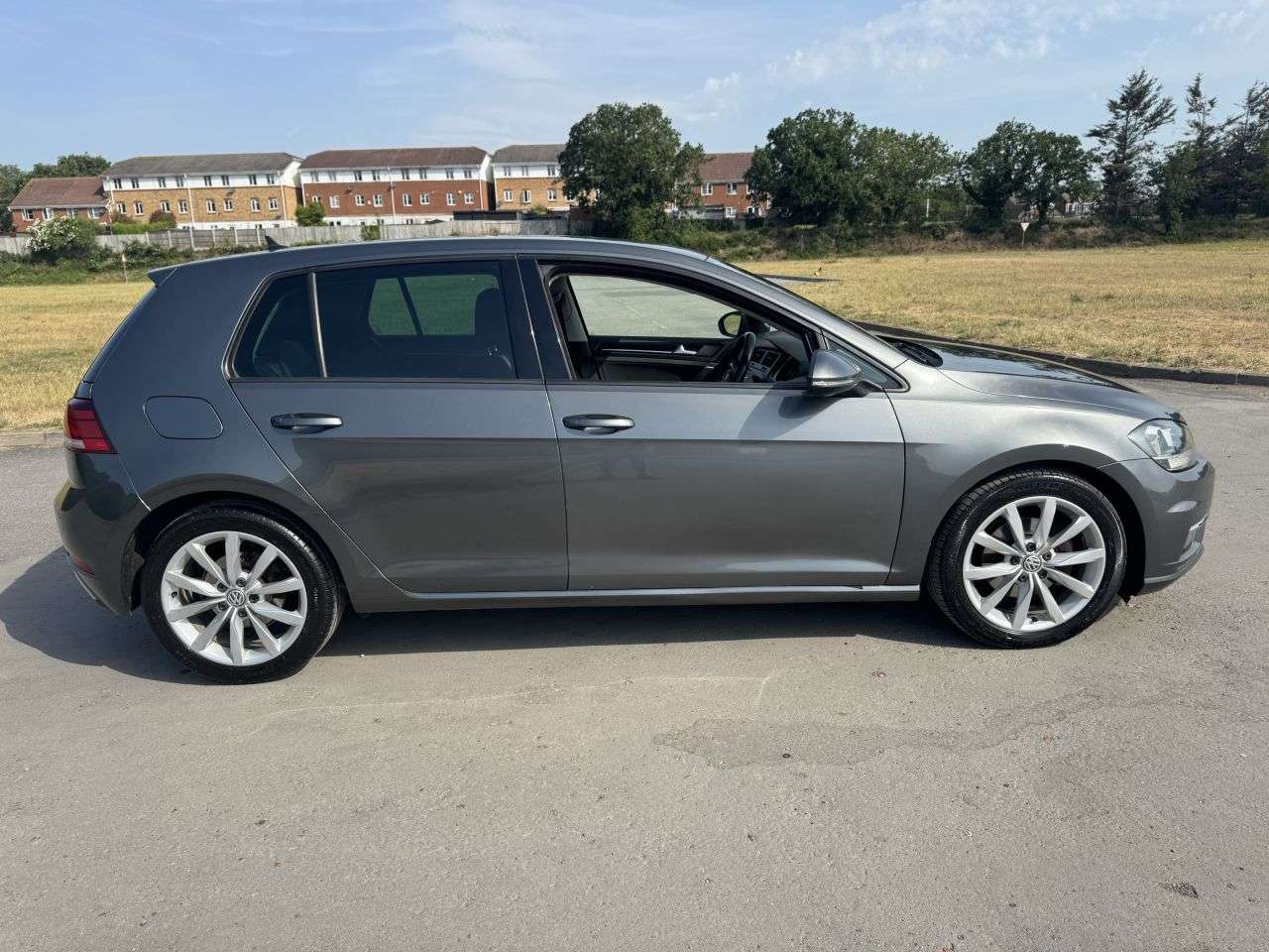 2017 VOLKSWAGEN GOLF 2017 VOLKSWAGEN GOLF