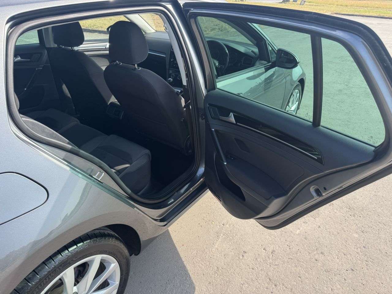 2017 VOLKSWAGEN GOLF 2017 VOLKSWAGEN GOLF