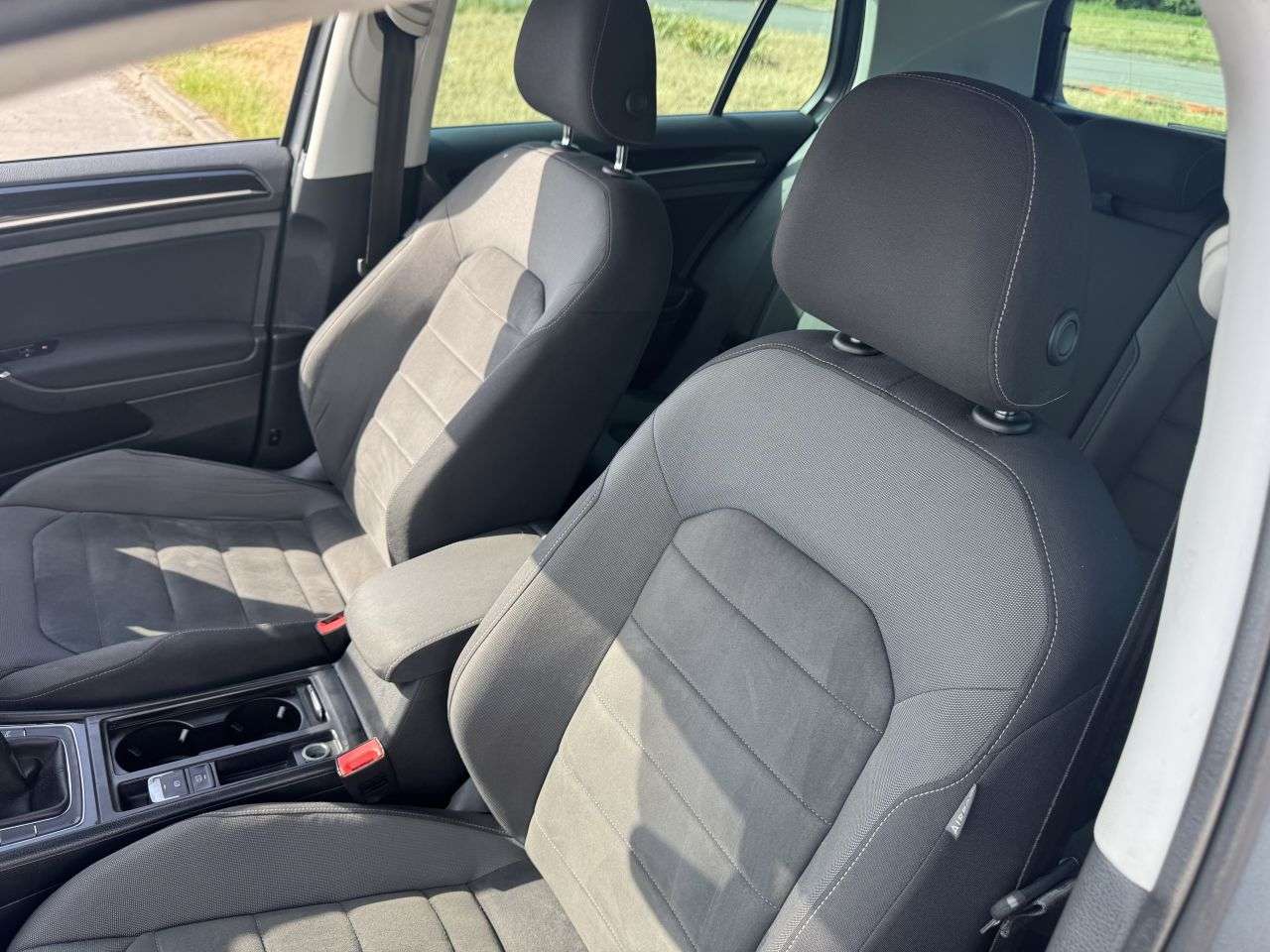 2017 VOLKSWAGEN GOLF 2017 VOLKSWAGEN GOLF