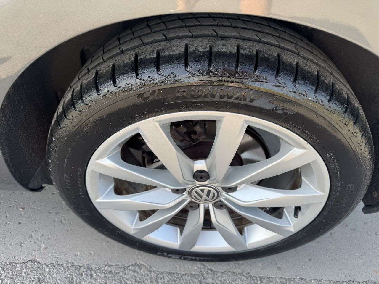 2017 VOLKSWAGEN GOLF 2017 VOLKSWAGEN GOLF