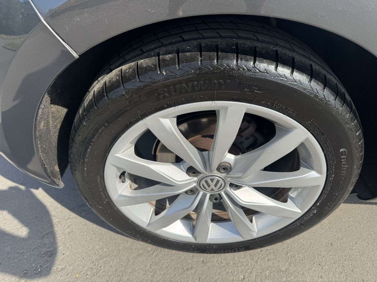 2017 VOLKSWAGEN GOLF 2017 VOLKSWAGEN GOLF
