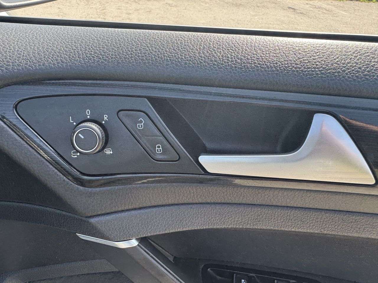 2017 VOLKSWAGEN GOLF 2017 VOLKSWAGEN GOLF