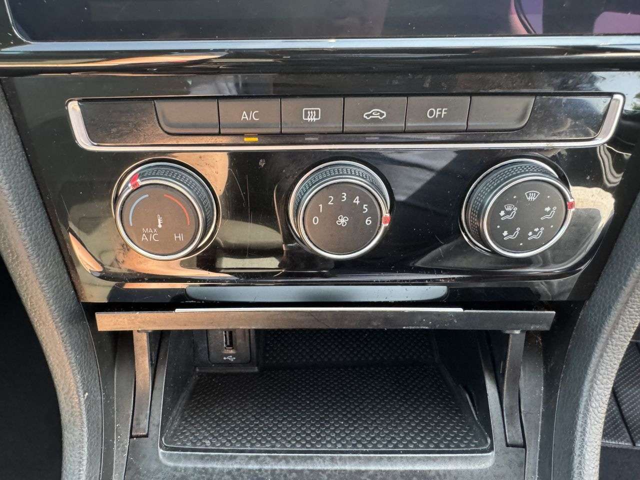 2017 VOLKSWAGEN GOLF 2017 VOLKSWAGEN GOLF