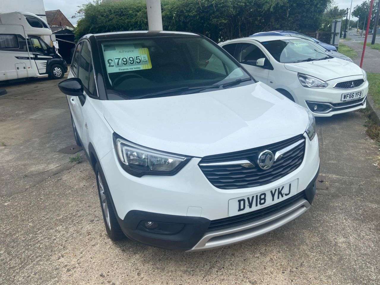 A 2018 VAUXHALL CROSSLAND X 1.6 Turbo D Tech Line Nav SUV 5dr Diesel Manual Euro 6 (s/s) (120 ps) LOW M A 2018 VAUXHALL CROSSLAND X 1.6 Turbo D Tech Line Nav SUV 5dr Diesel Manual Euro 6 (s/s) (120 ps) LOW M