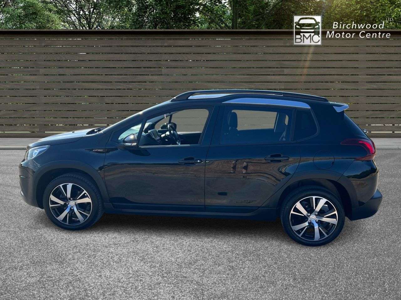 A 2018 PEUGEOT 2008 1.2 PureTech GT Line SUV 5dr Petrol Manual Euro 6 (s/s) (110 ps) A 2018 PEUGEOT 2008 1.2 PureTech GT Line SUV 5dr Petrol Manual Euro 6 (s/s) (110 ps)