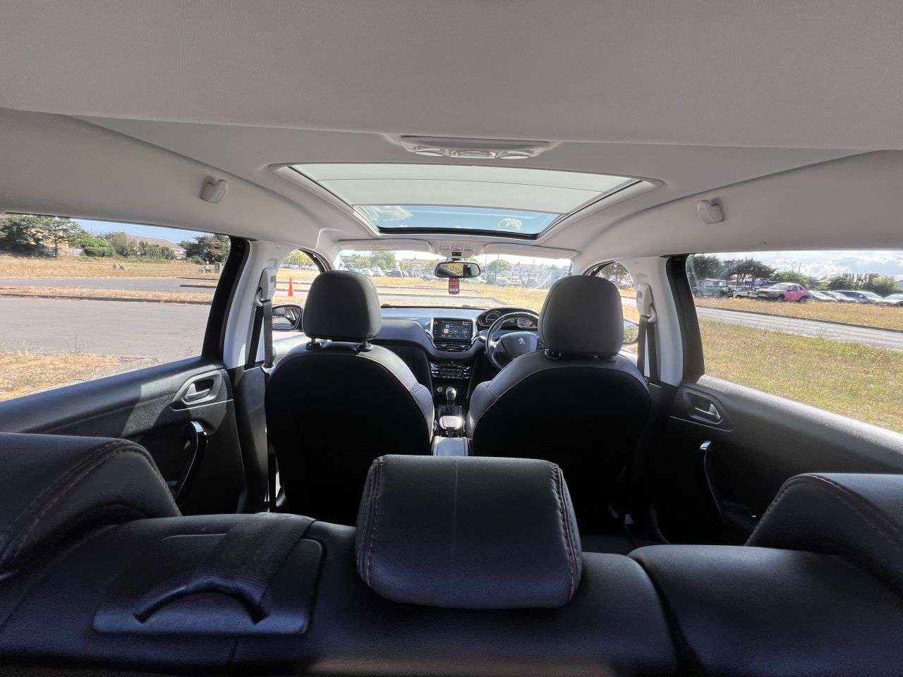 2018 PEUGEOT 2008 2018 PEUGEOT 2008