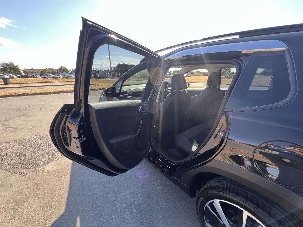 2018 PEUGEOT 2008 2018 PEUGEOT 2008