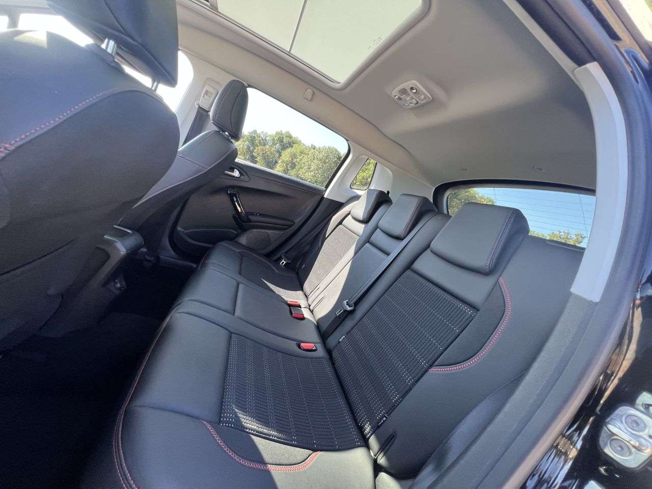 2018 PEUGEOT 2008 2018 PEUGEOT 2008