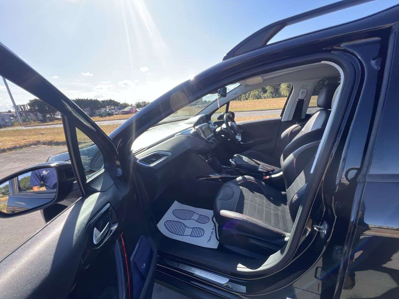 2018 PEUGEOT 2008 2018 PEUGEOT 2008
