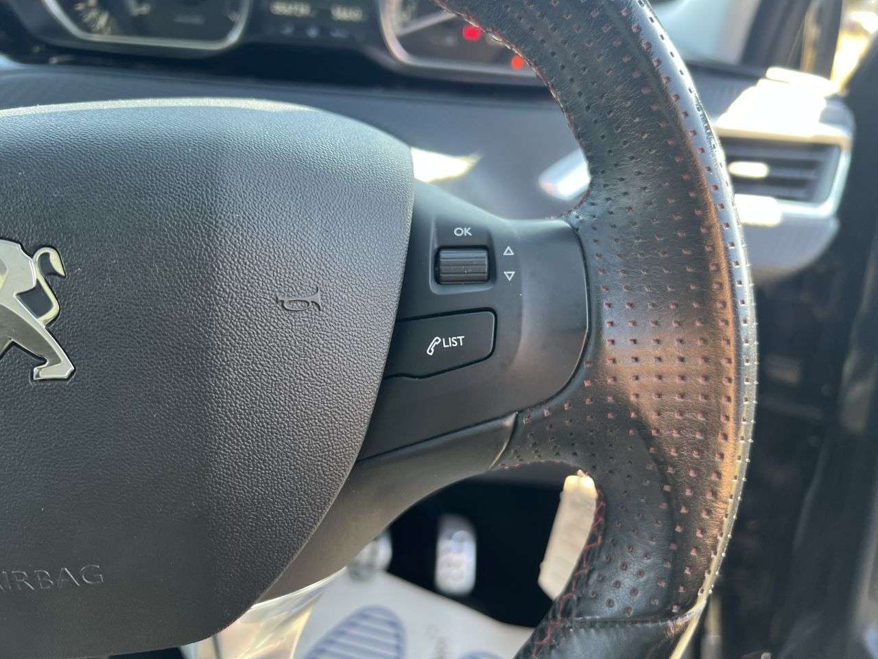 2018 PEUGEOT 2008 2018 PEUGEOT 2008