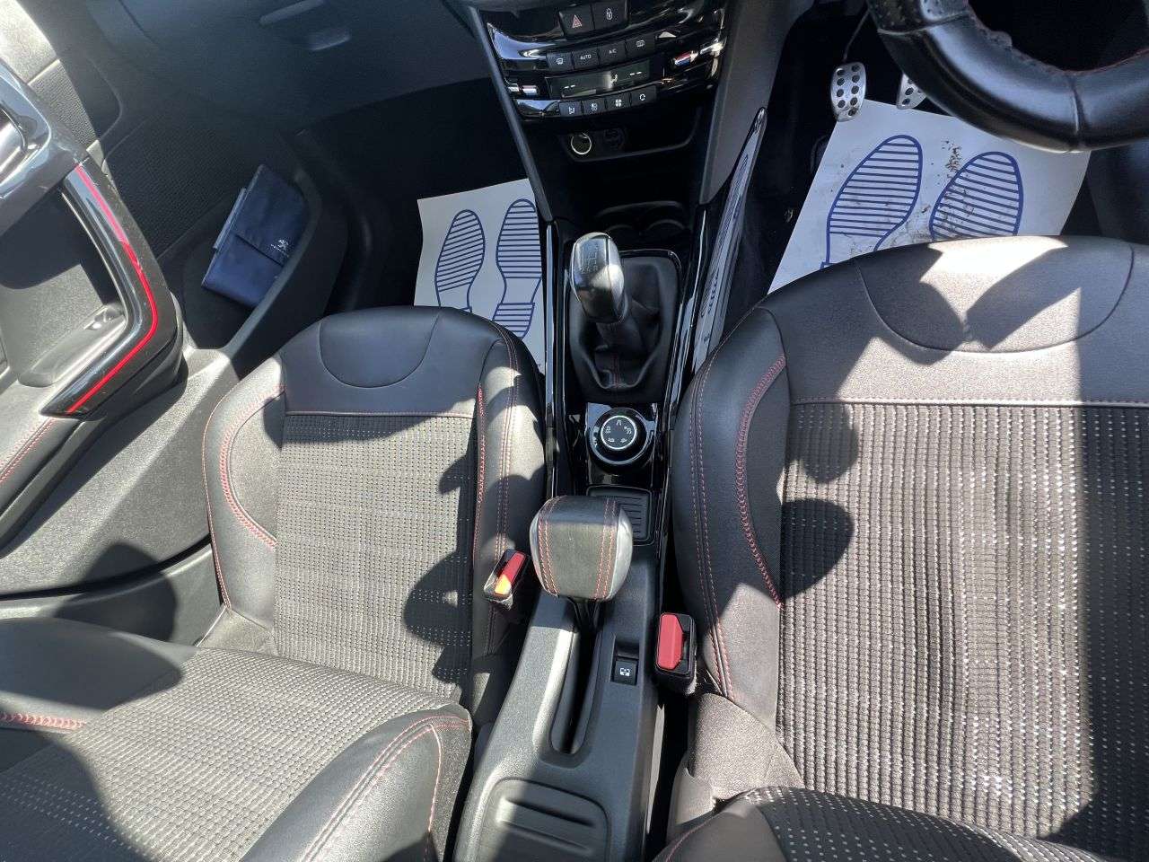 2018 PEUGEOT 2008 2018 PEUGEOT 2008
