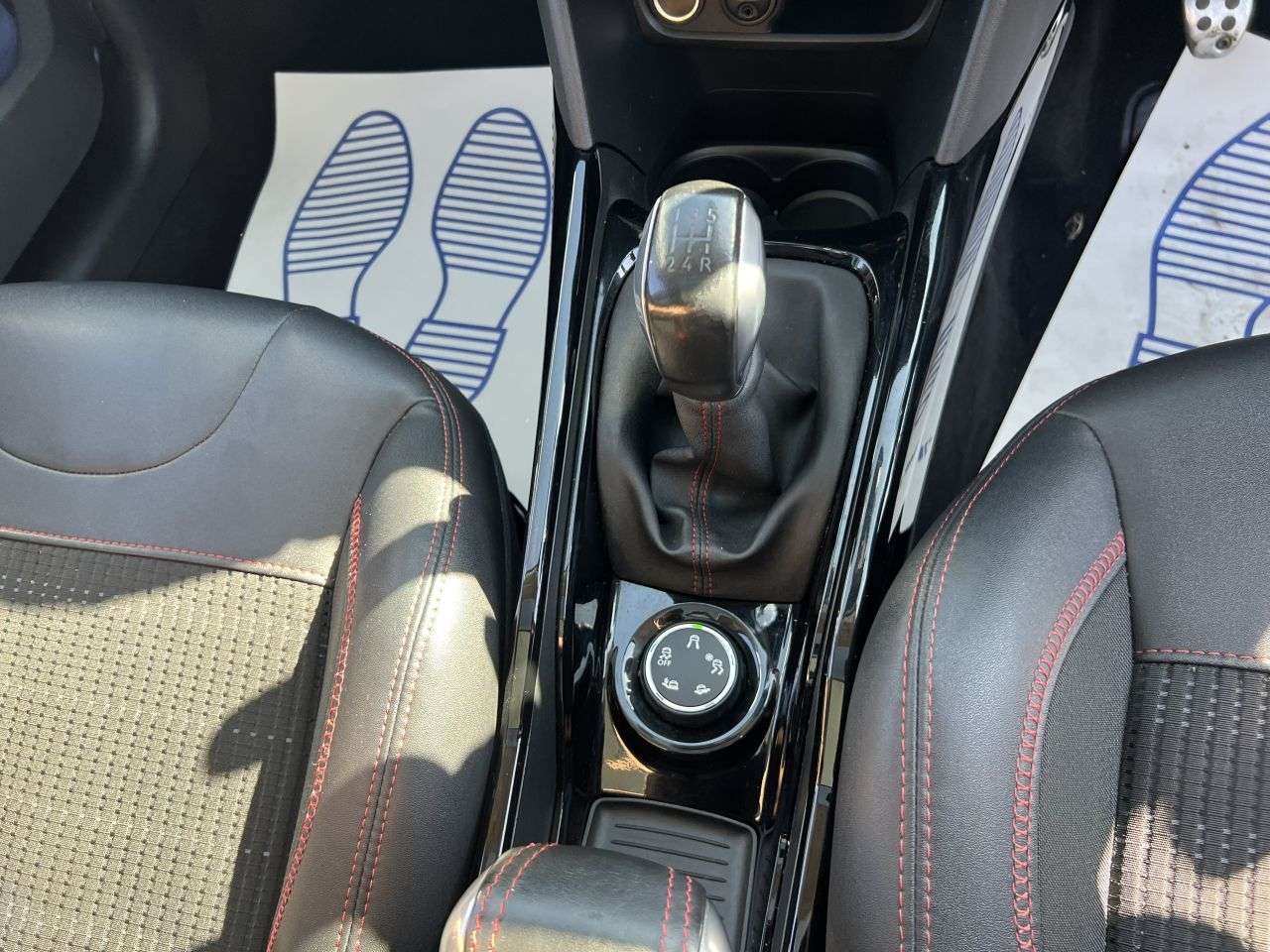 2018 PEUGEOT 2008 2018 PEUGEOT 2008