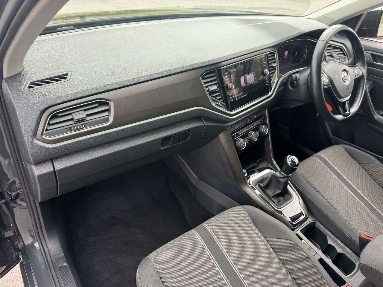 2019 VOLKSWAGEN T-ROC 2019 VOLKSWAGEN T-ROC