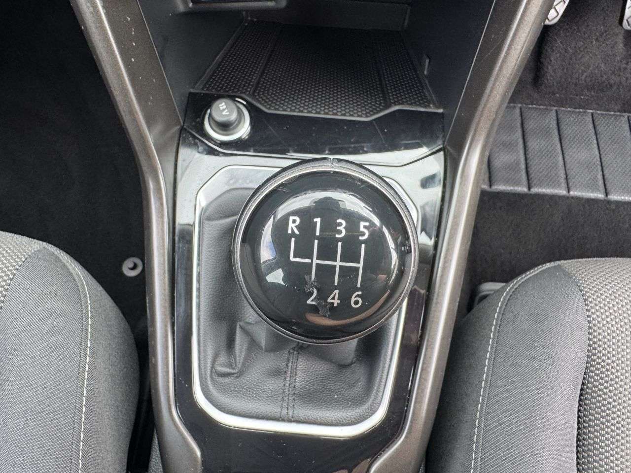 2019 VOLKSWAGEN T-ROC 2019 VOLKSWAGEN T-ROC
