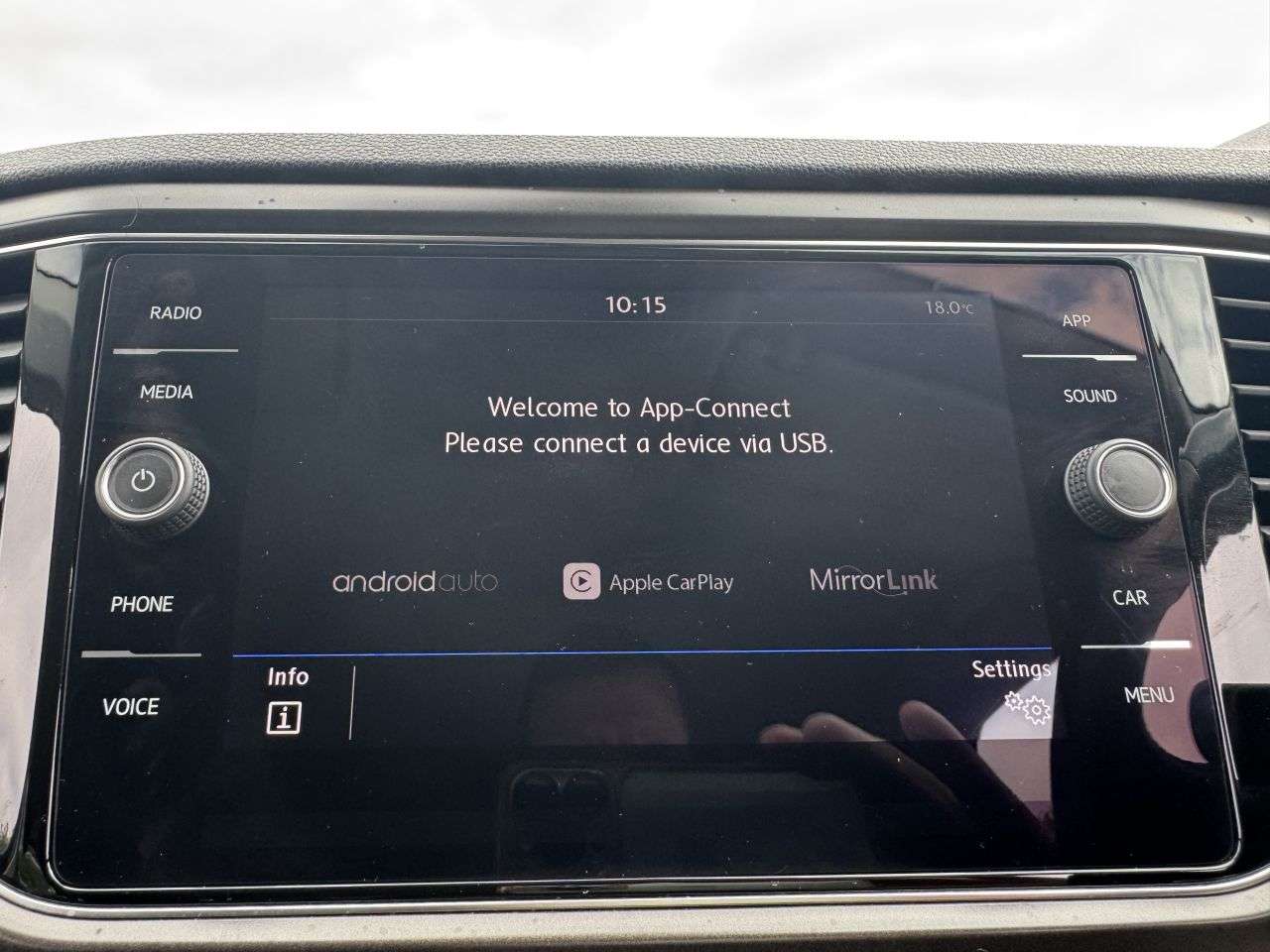 2019 VOLKSWAGEN T-ROC 2019 VOLKSWAGEN T-ROC