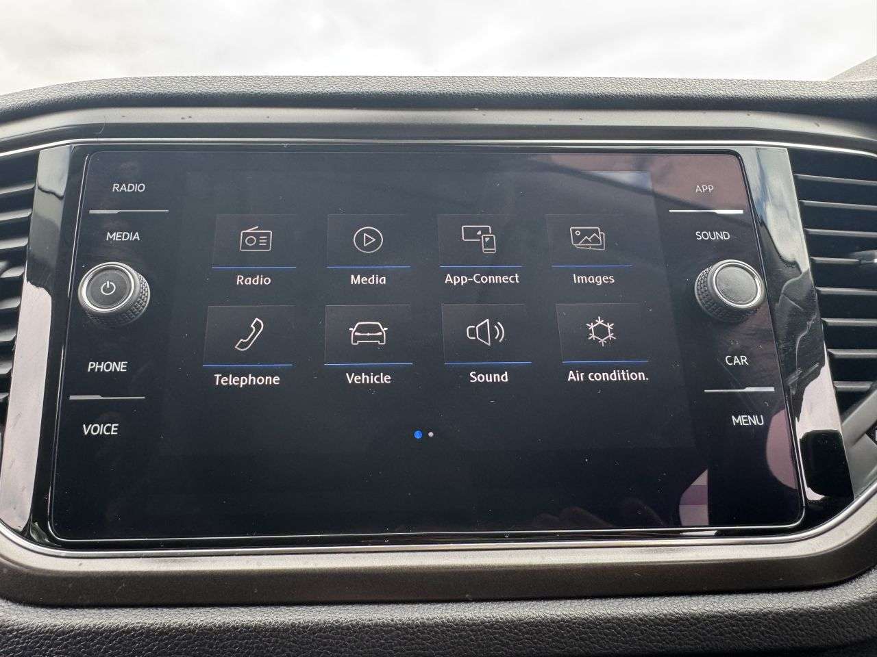 2019 VOLKSWAGEN T-ROC 2019 VOLKSWAGEN T-ROC