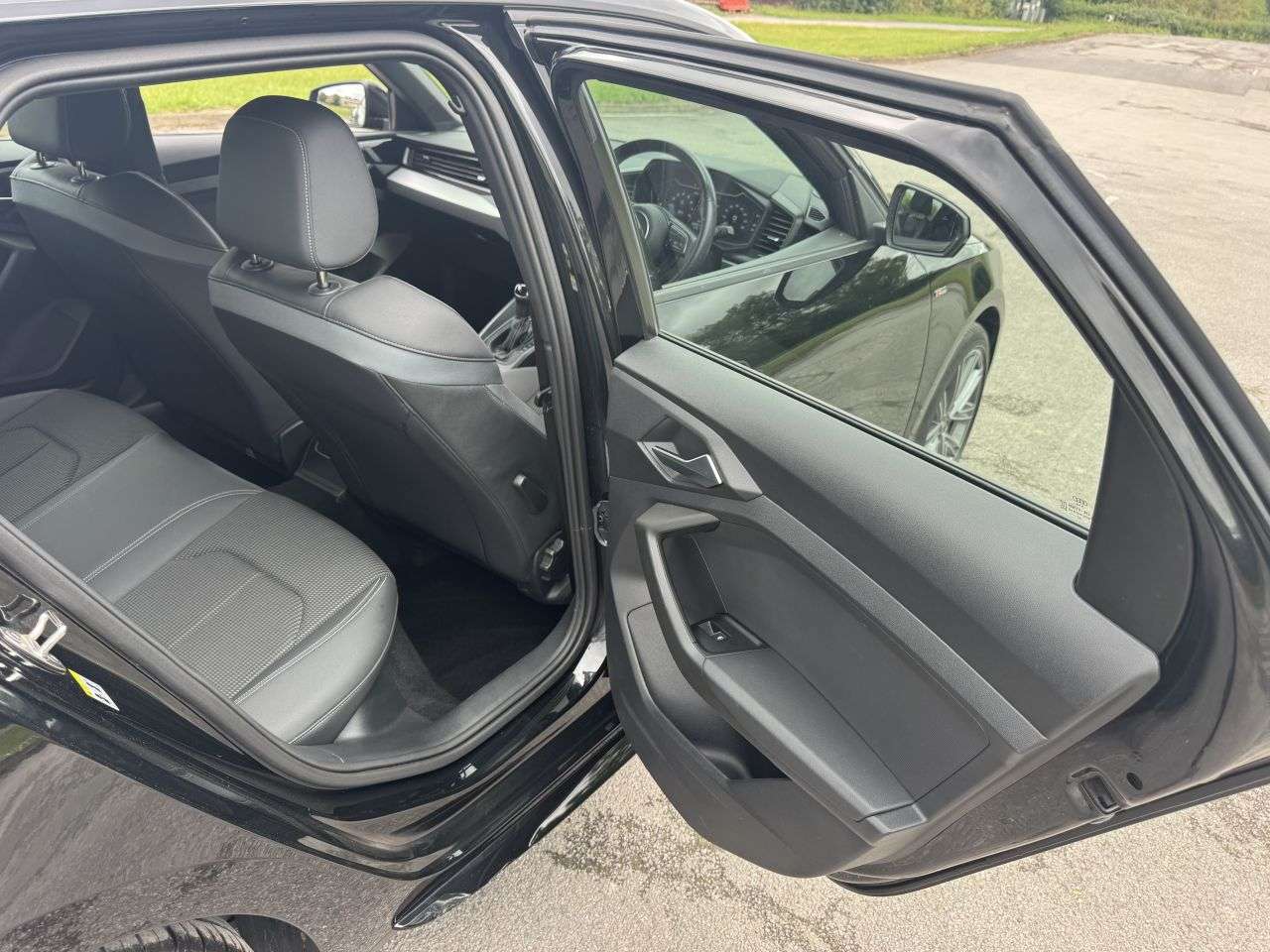 2023 AUDI A1 2023 AUDI A1