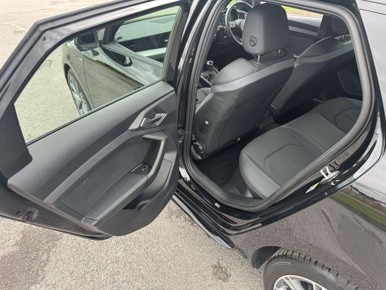 2023 AUDI A1 2023 AUDI A1