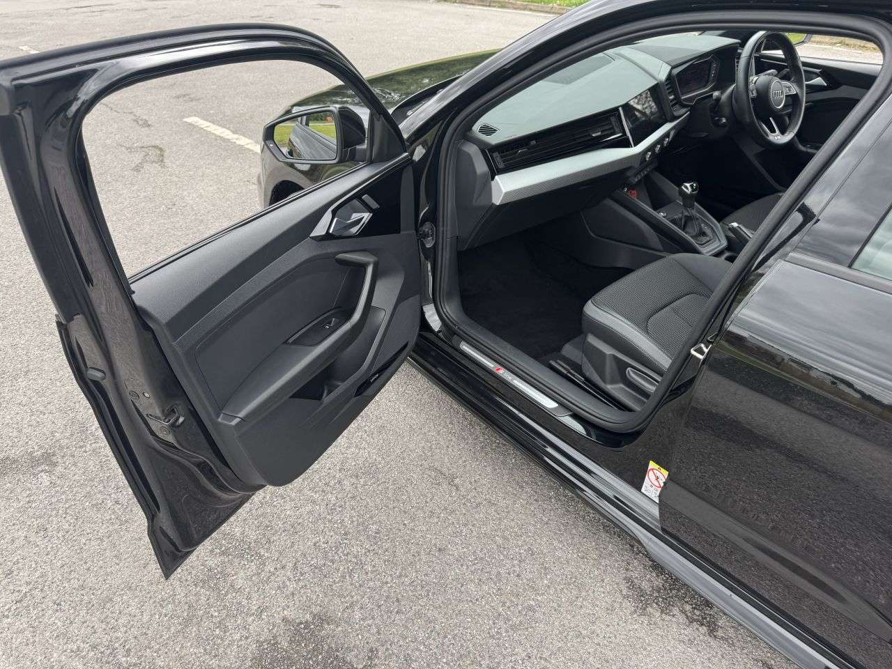 2023 AUDI A1 2023 AUDI A1