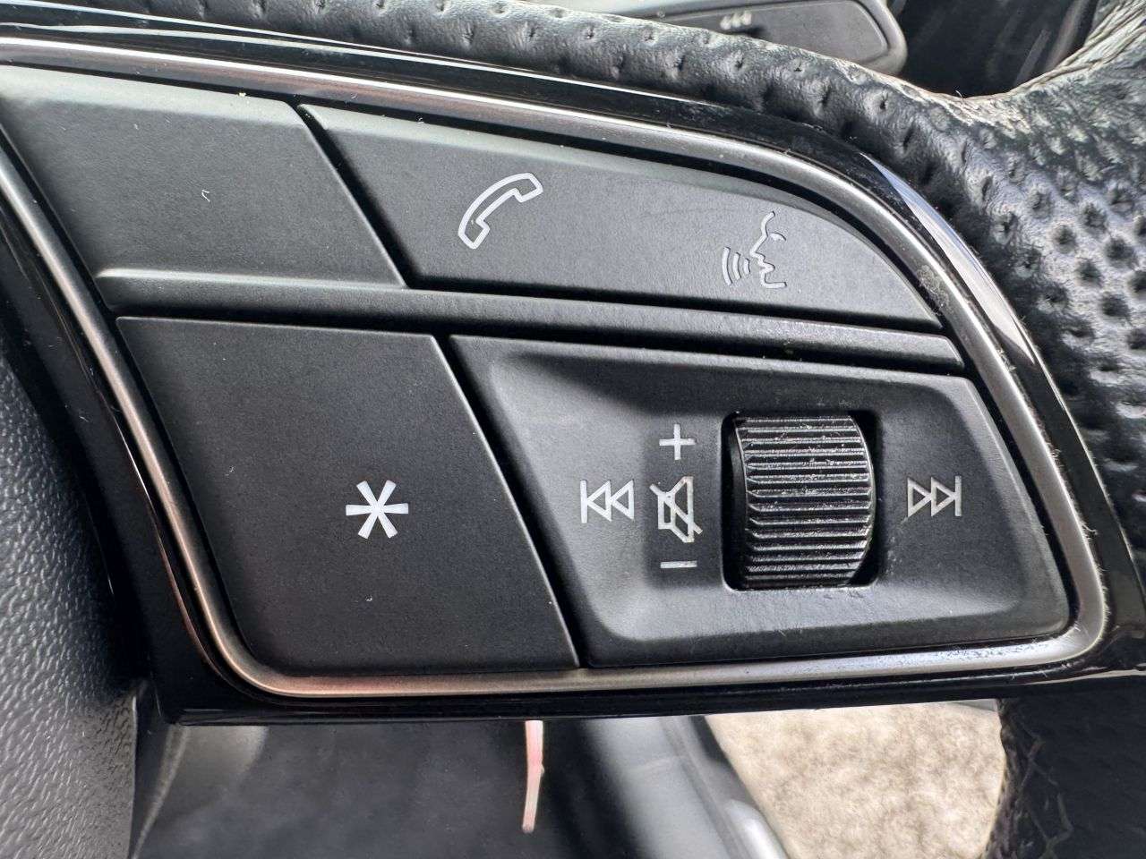2023 AUDI A1 2023 AUDI A1