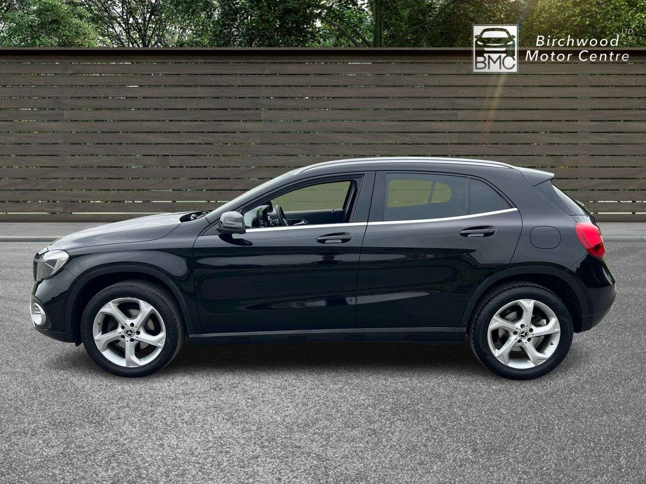 A 2018 MERCEDES-BENZ 180 2.1 GLA200d Sport SUV 5dr Diesel 7G-DCT Euro 6 (s/s) (136 ps) A 2018 MERCEDES-BENZ 180 2.1 GLA200d Sport SUV 5dr Diesel 7G-DCT Euro 6 (s/s) (136 ps)