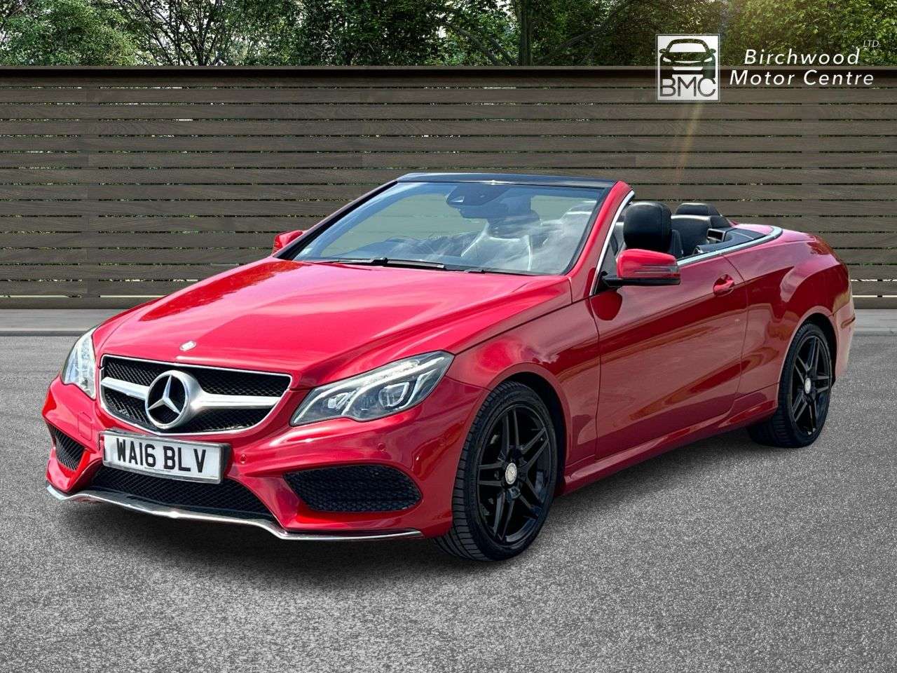 A 2016 MERCEDES-BENZ E CLASS 2.1 E220 BlueTEC AMG Line Cabriolet 2dr Diesel G-Tronic+ Euro 6 (s/s) (177 A 2016 MERCEDES-BENZ E CLASS 2.1 E220 BlueTEC AMG Line Cabriolet 2dr Diesel G-Tronic+ Euro 6 (s/s) (177