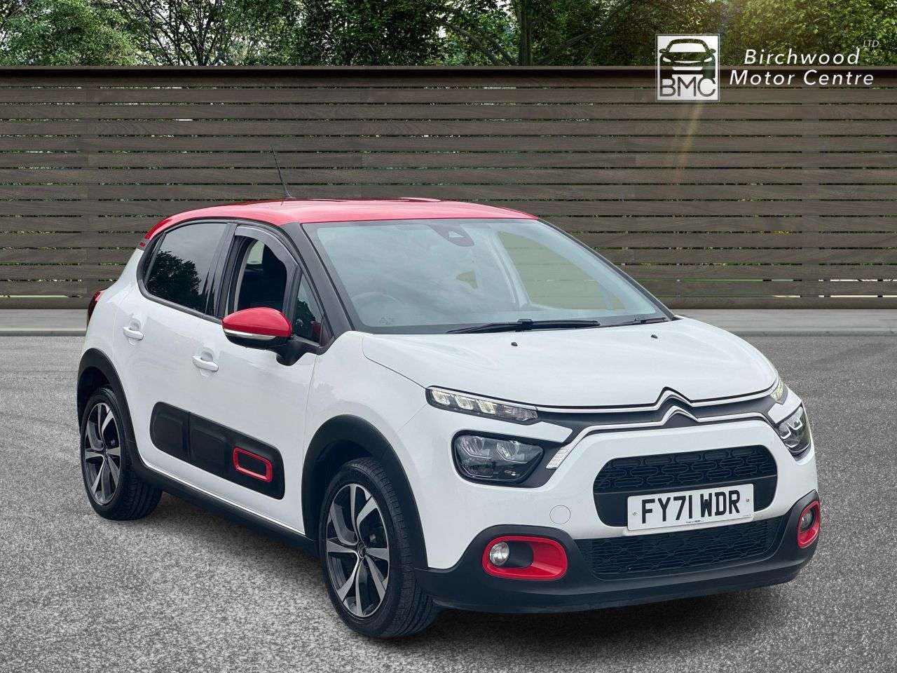 A 2021 CITROEN C3 1.5 BlueHDi Shine Plus Hatchback 5dr Diesel Manual Euro 6 (s/s) (100 ps) SE A 2021 CITROEN C3 1.5 BlueHDi Shine Plus Hatchback 5dr Diesel Manual Euro 6 (s/s) (100 ps) SE
