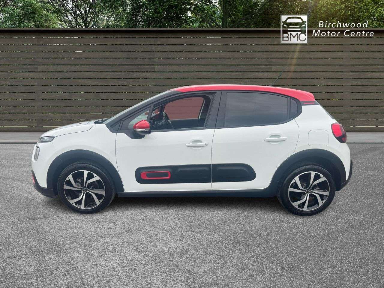 A 2021 CITROEN C3 1.5 BlueHDi Shine Plus Hatchback 5dr Diesel Manual Euro 6 (s/s) (100 ps) SE A 2021 CITROEN C3 1.5 BlueHDi Shine Plus Hatchback 5dr Diesel Manual Euro 6 (s/s) (100 ps) SE