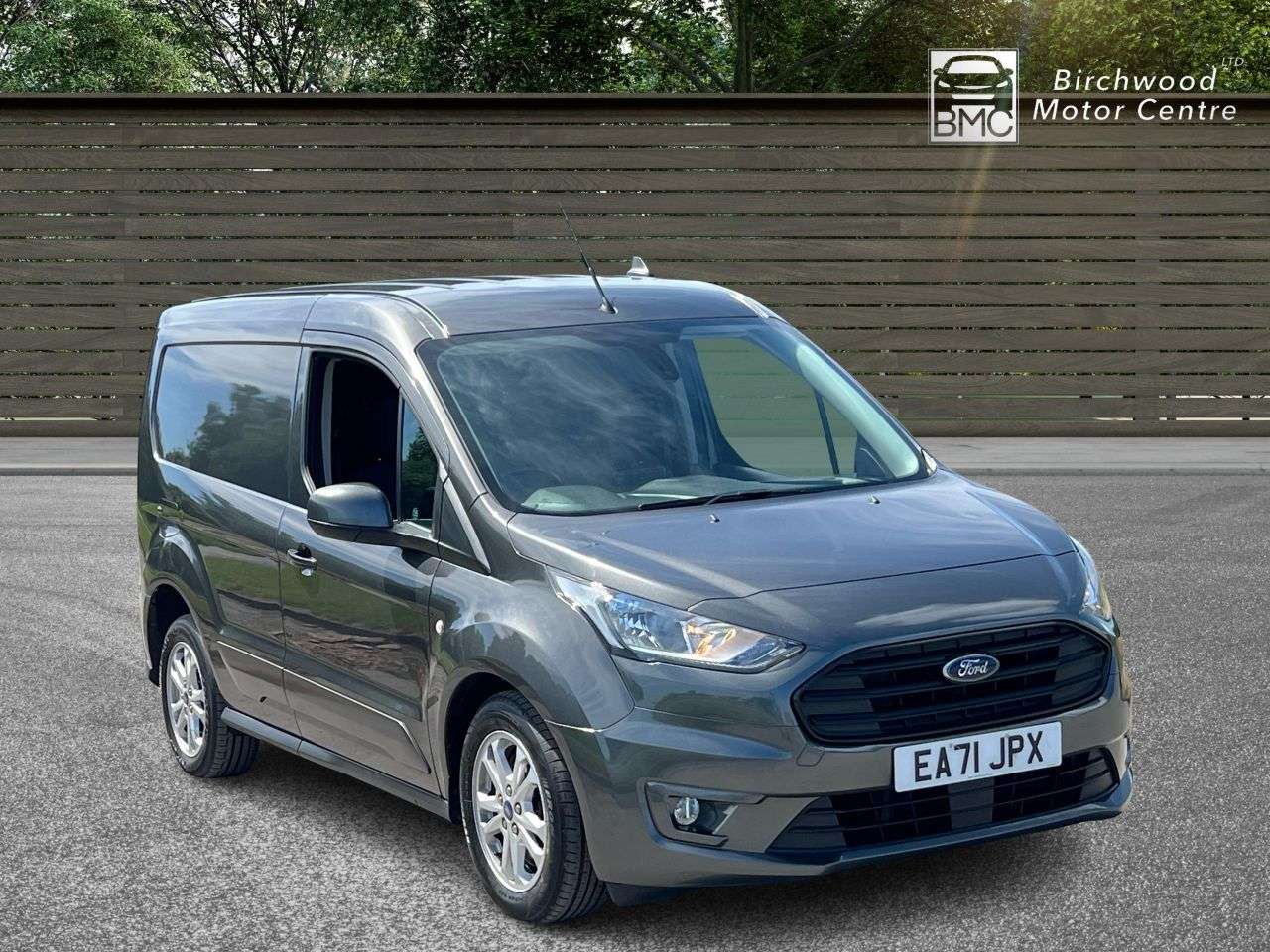 A 2021 FORD TRANSIT CONNECT 1.5 200 EcoBlue Limited Panel Van 5dr Diesel Manual L1 Euro 6 (s/s) (120 ps A 2021 FORD TRANSIT CONNECT 1.5 200 EcoBlue Limited Panel Van 5dr Diesel Manual L1 Euro 6 (s/s) (120 ps