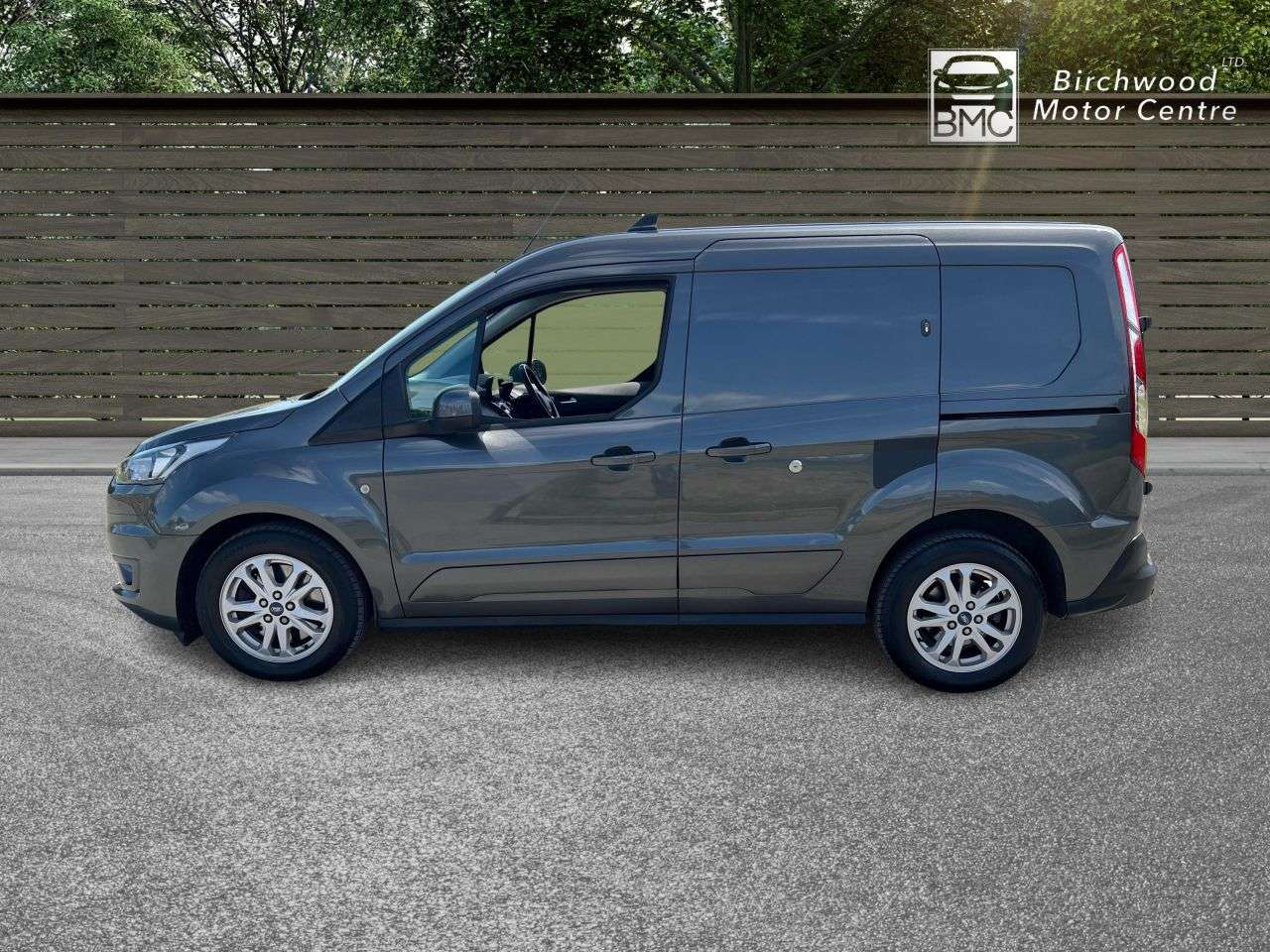 A 2021 FORD TRANSIT CONNECT 1.5 200 EcoBlue Limited Panel Van 5dr Diesel Manual L1 Euro 6 (s/s) (120 ps A 2021 FORD TRANSIT CONNECT 1.5 200 EcoBlue Limited Panel Van 5dr Diesel Manual L1 Euro 6 (s/s) (120 ps