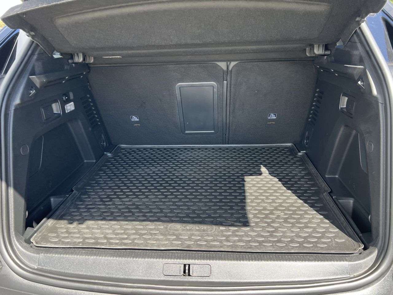2020 PEUGEOT 3008 2020 PEUGEOT 3008