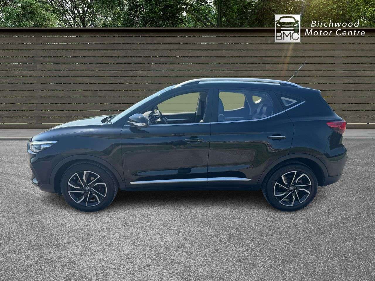 A 2021 MG MG ZS 1.0 T-GDI Exclusive SUV 5dr Petrol Auto Euro 6 (111 ps) FULL SERVICE HISTOR A 2021 MG MG ZS 1.0 T-GDI Exclusive SUV 5dr Petrol Auto Euro 6 (111 ps) FULL SERVICE HISTOR
