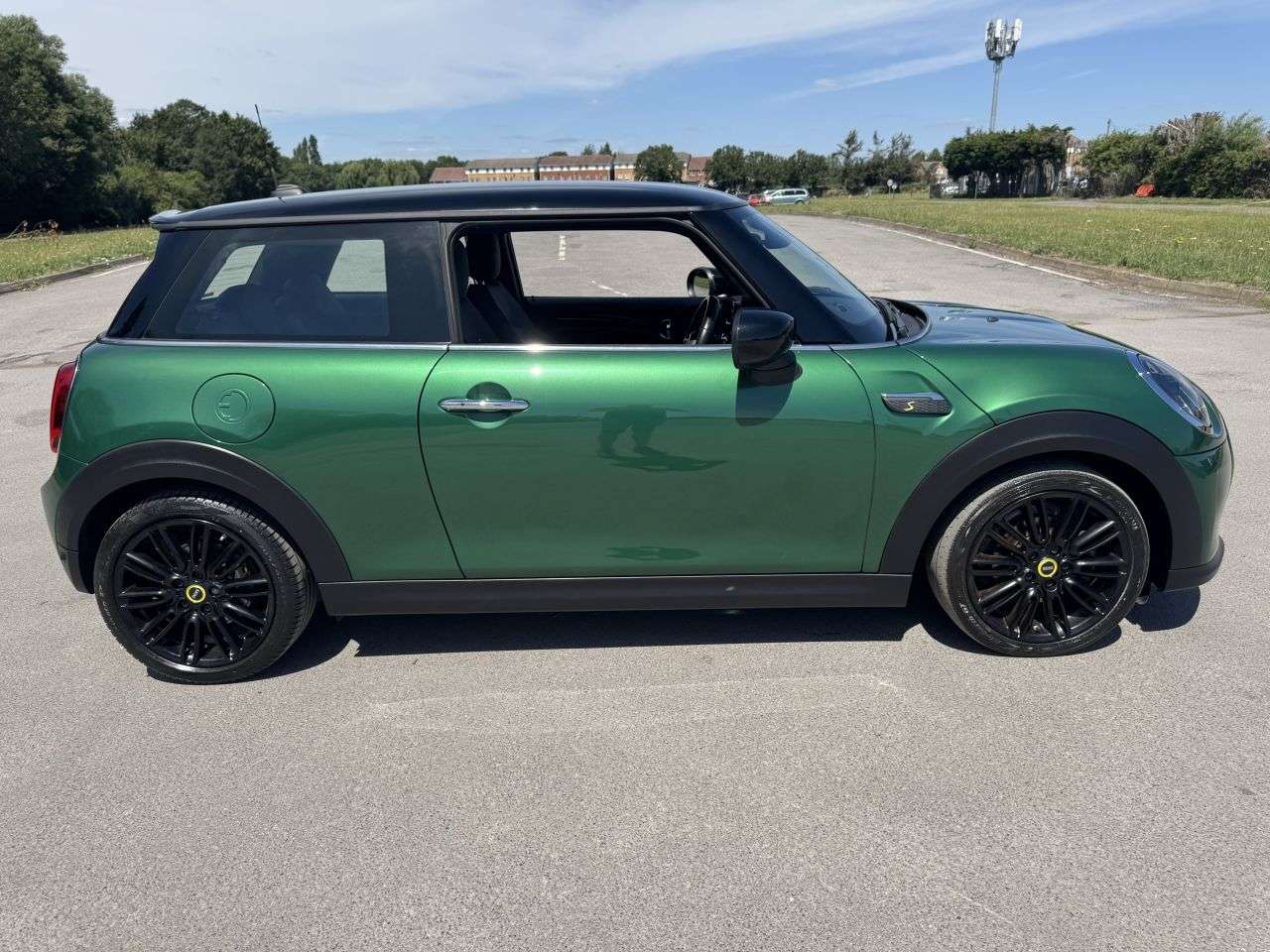 2023 MINI ELECTRIC HATCH 2023 MINI ELECTRIC HATCH