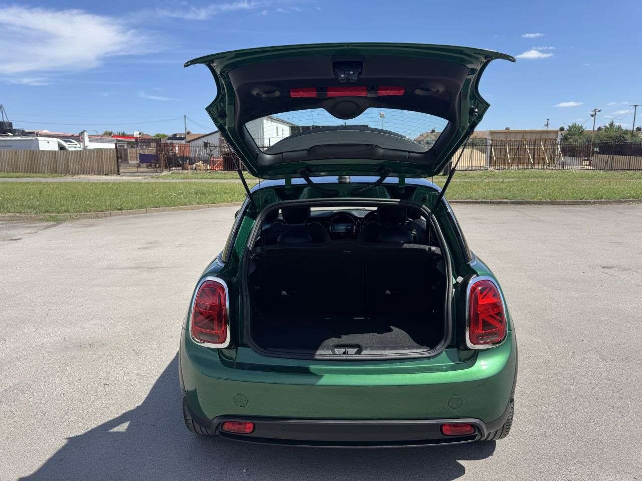 2023 MINI ELECTRIC HATCH 2023 MINI ELECTRIC HATCH