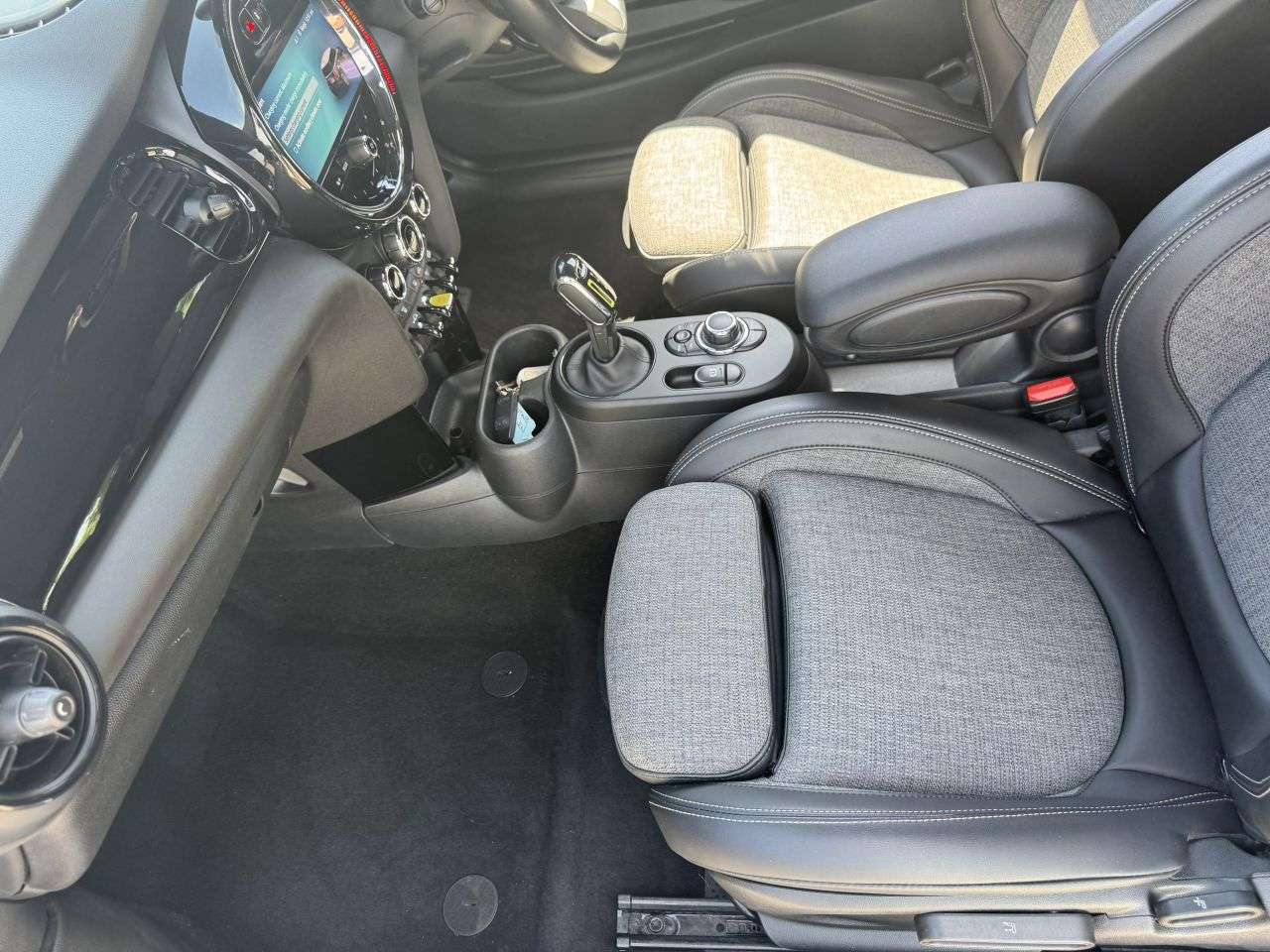 2023 MINI ELECTRIC HATCH 2023 MINI ELECTRIC HATCH