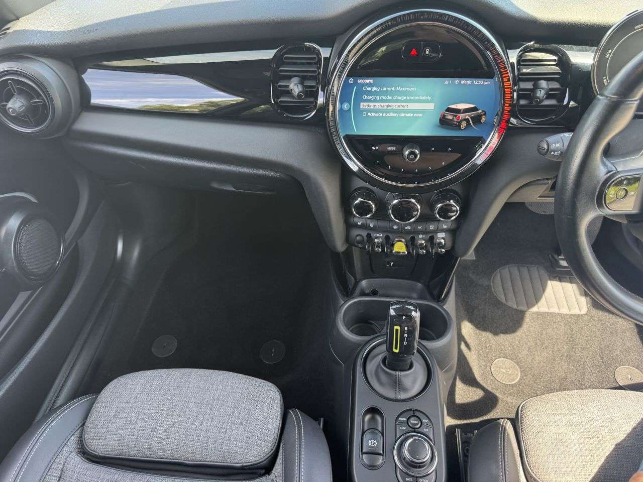 2023 MINI ELECTRIC HATCH 2023 MINI ELECTRIC HATCH