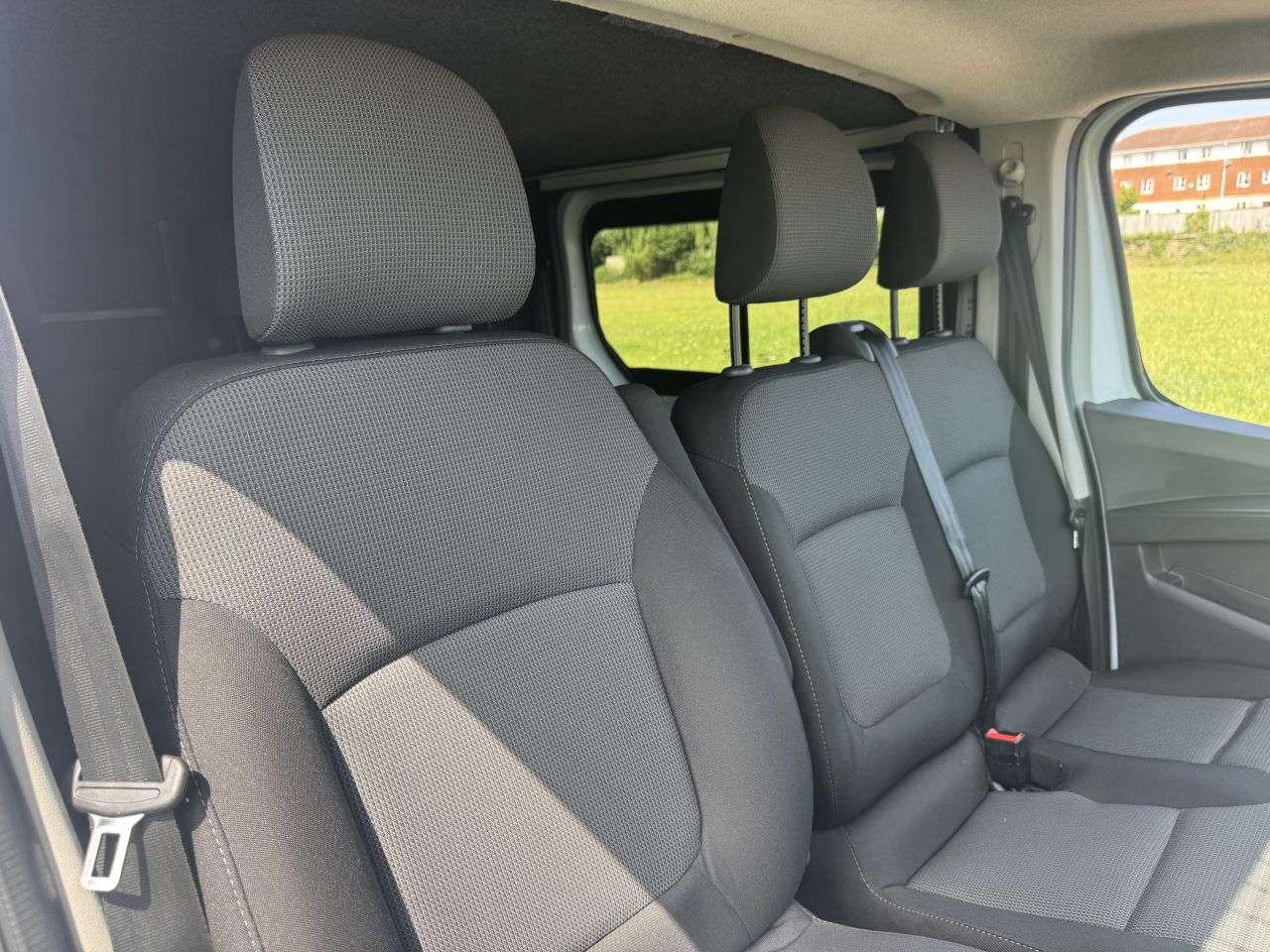 2024 RENAULT TRAFIC 2024 RENAULT TRAFIC