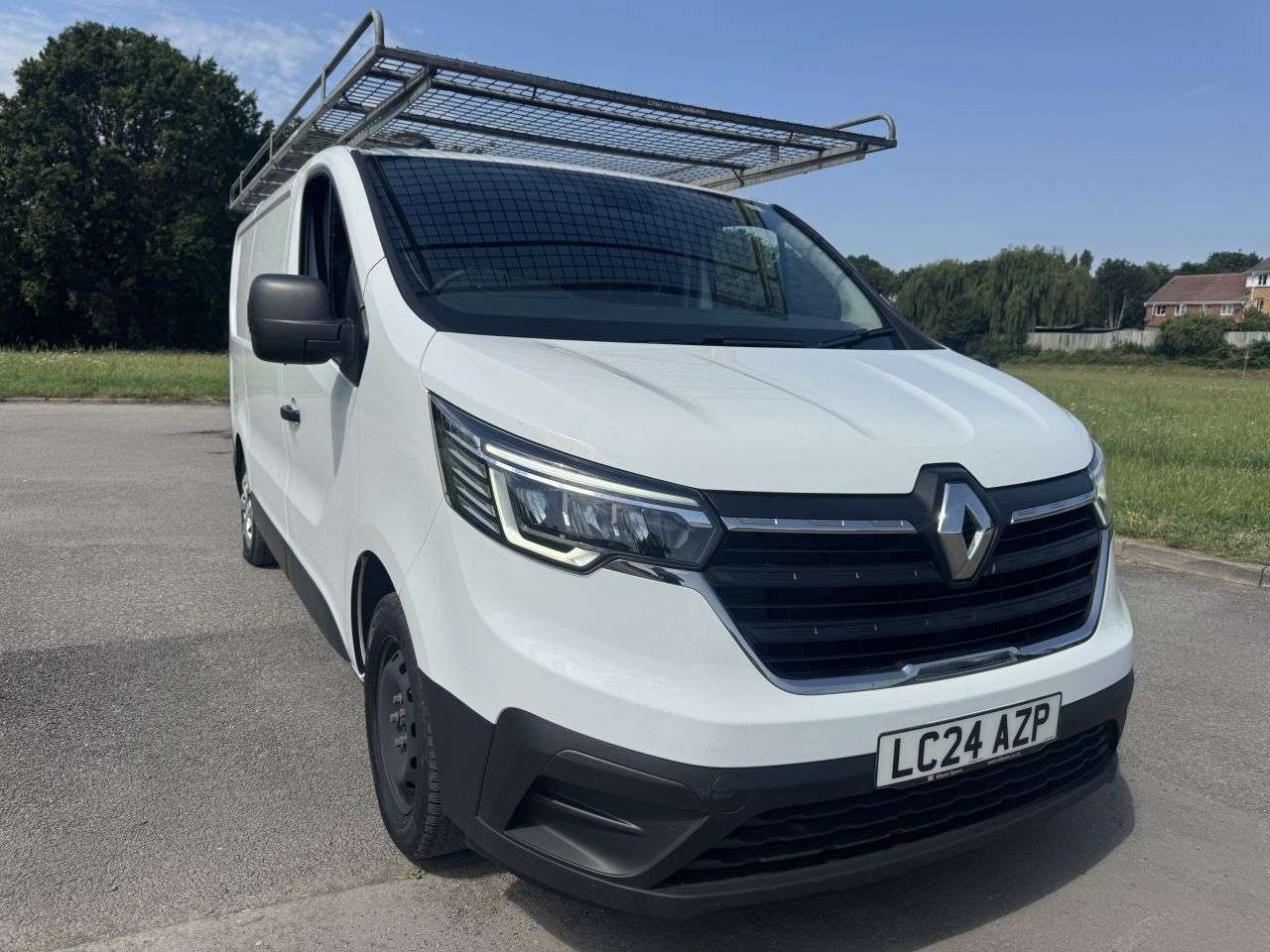 2024 RENAULT TRAFIC 2024 RENAULT TRAFIC