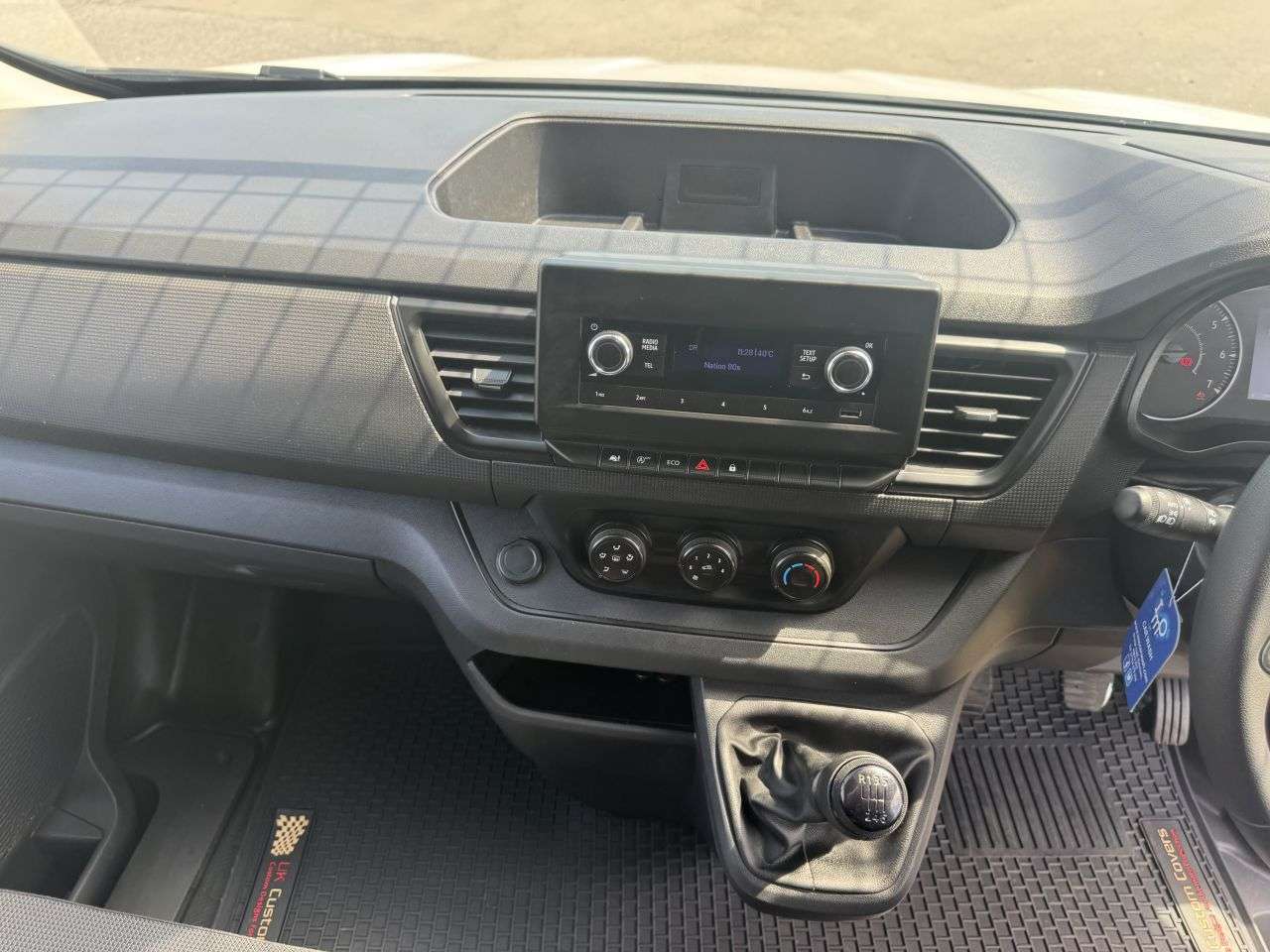 2024 RENAULT TRAFIC 2024 RENAULT TRAFIC