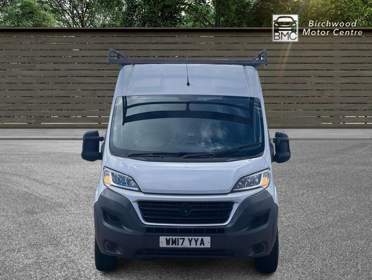 A 2017 FIAT DUCATO 2.0 MultiJetII 35 Panel Van 5dr Diesel Manual M H2 Euro 6 (s/s) (115 ps) SE A 2017 FIAT DUCATO 2.0 MultiJetII 35 Panel Van 5dr Diesel Manual M H2 Euro 6 (s/s) (115 ps) SE