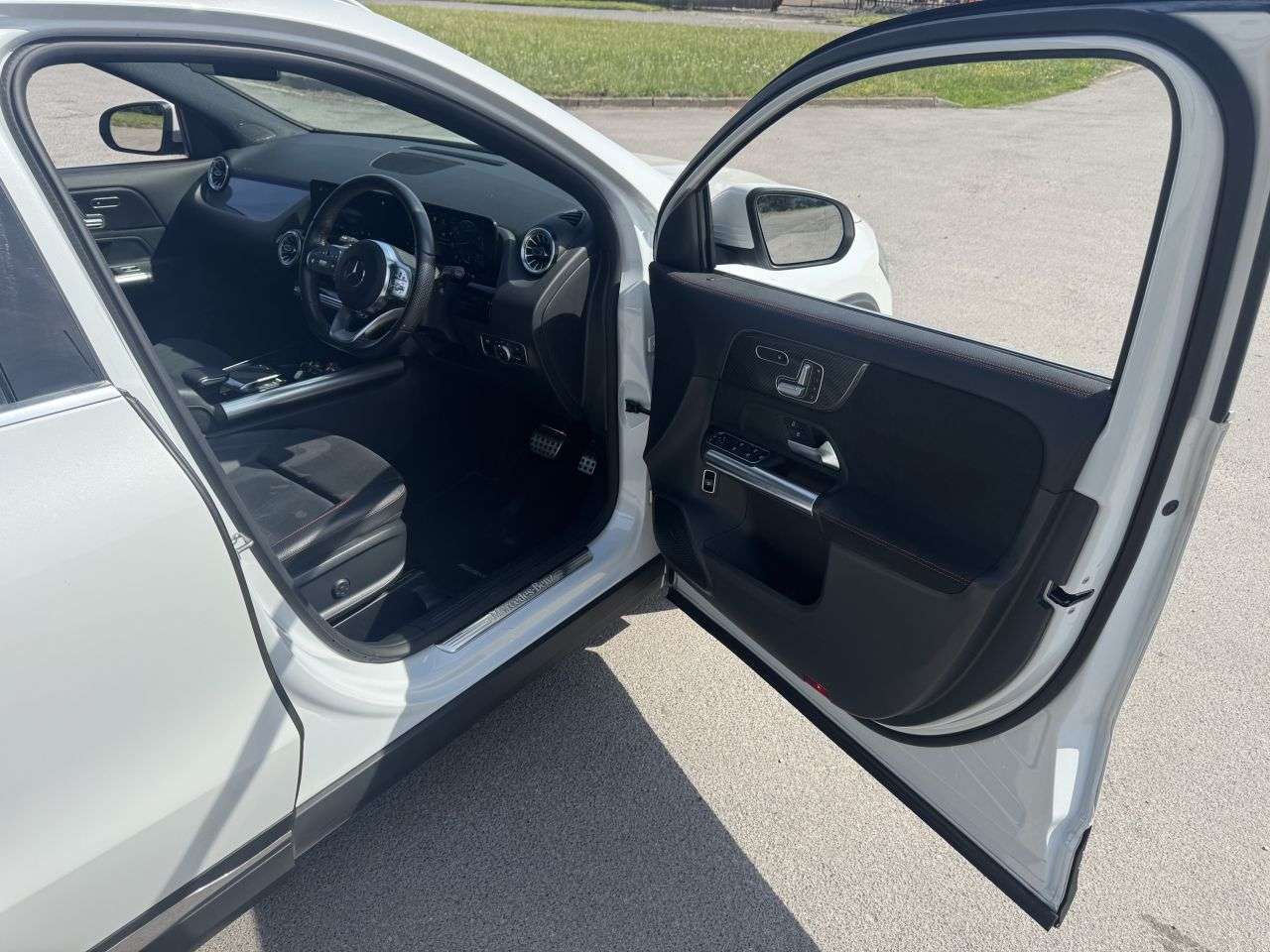 2021 MERCEDES-BENZ GLA 2021 MERCEDES-BENZ GLA