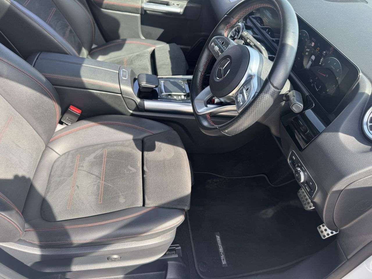 2021 MERCEDES-BENZ GLA 2021 MERCEDES-BENZ GLA