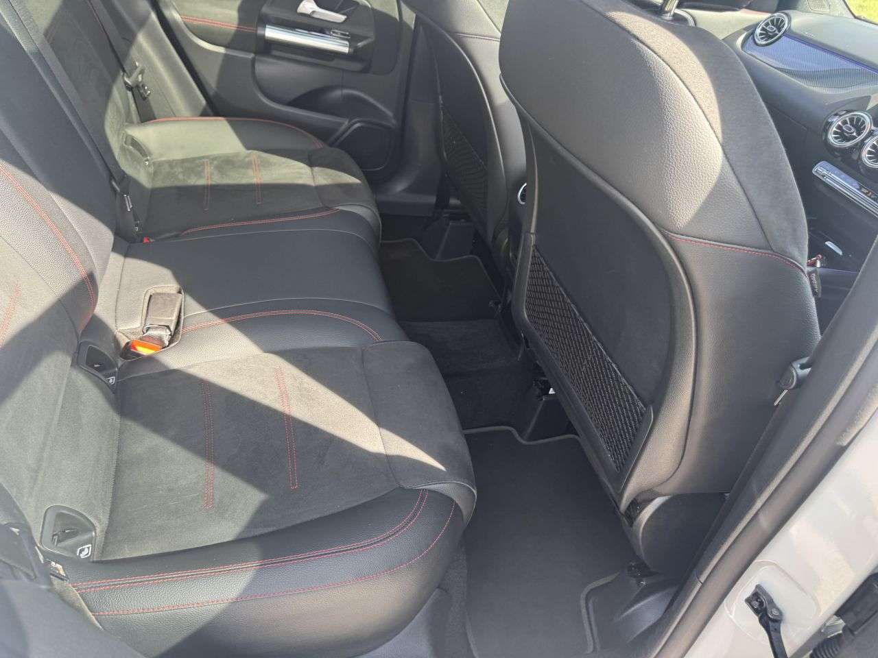 2021 MERCEDES-BENZ GLA 2021 MERCEDES-BENZ GLA