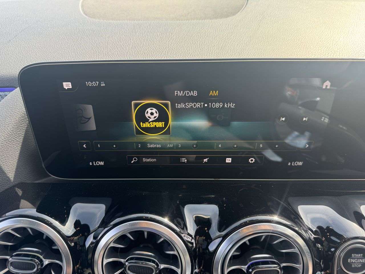 2021 MERCEDES-BENZ GLA 2021 MERCEDES-BENZ GLA