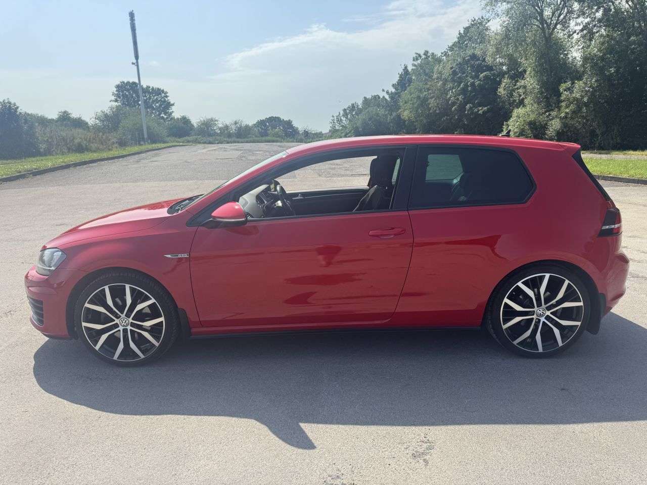 2017 VOLKSWAGEN GOLF 2017 VOLKSWAGEN GOLF