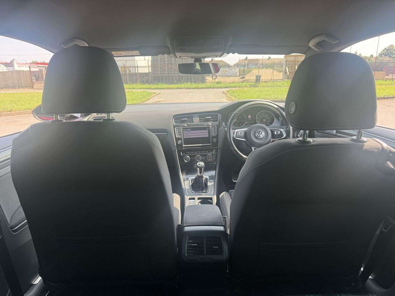 2017 VOLKSWAGEN GOLF 2017 VOLKSWAGEN GOLF
