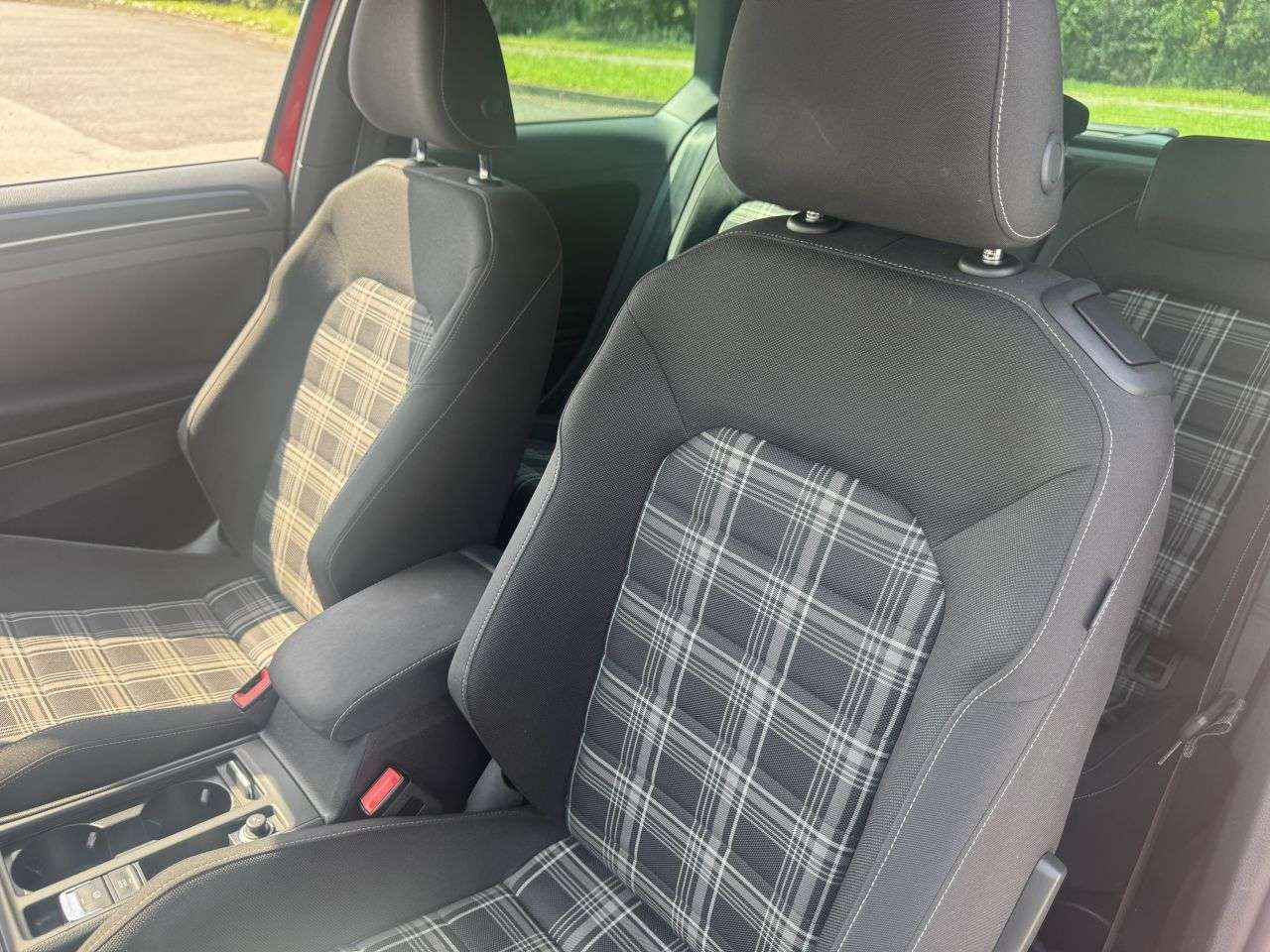 2017 VOLKSWAGEN GOLF 2017 VOLKSWAGEN GOLF
