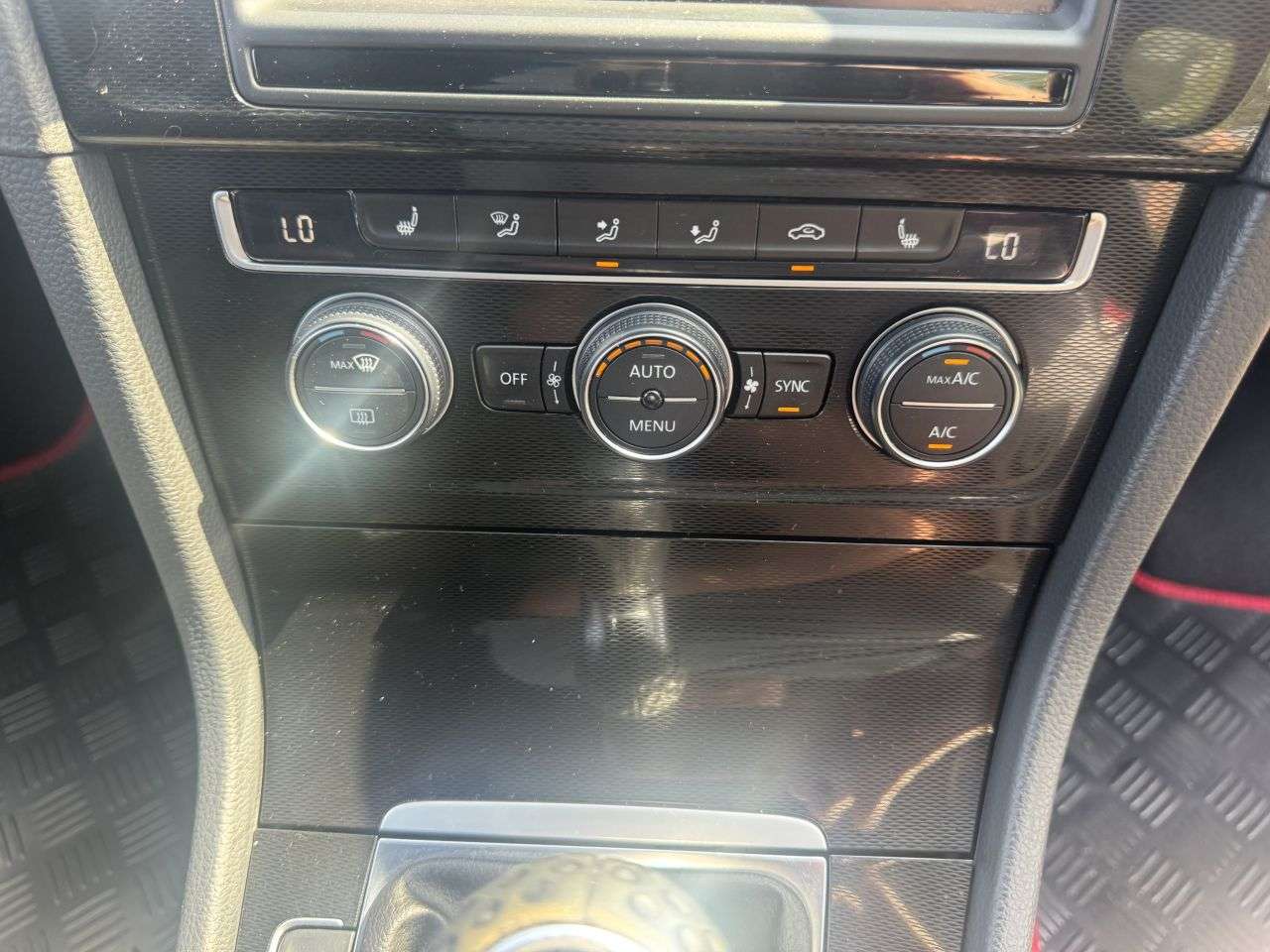 2017 VOLKSWAGEN GOLF 2017 VOLKSWAGEN GOLF